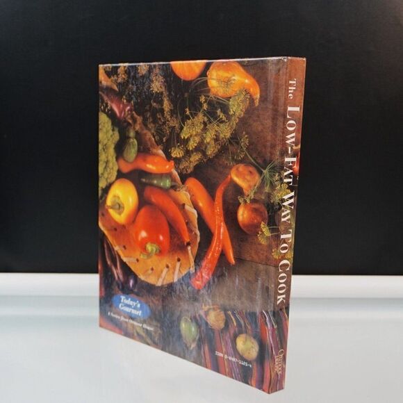 The Low-Fat Way to Cook 1993 Oxmoor House First Print Hardcover - Picture 2 of 9